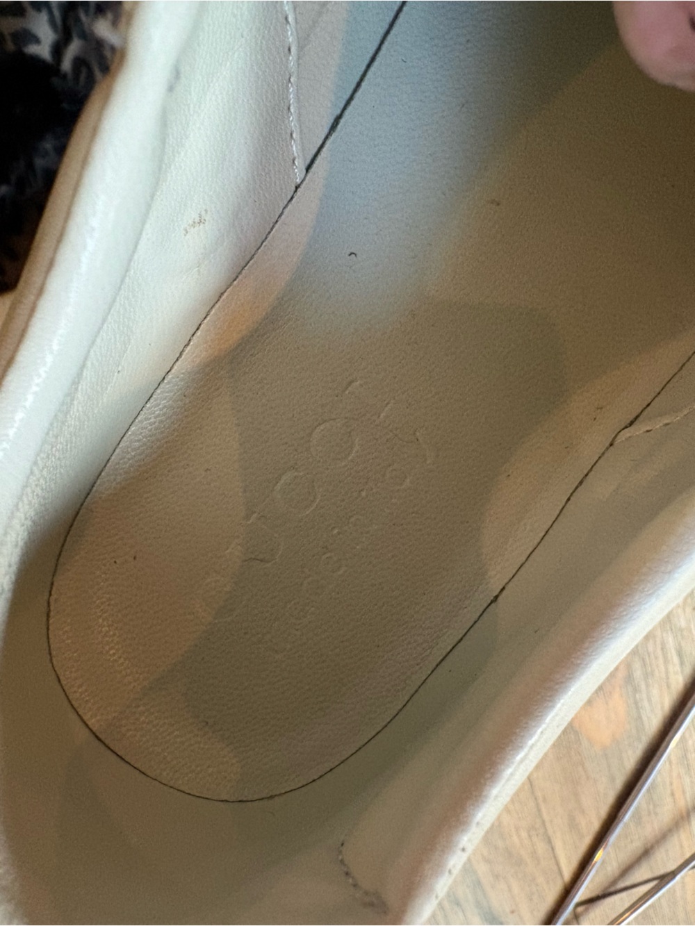 GUCCI Rhython Strawberry Sneaker - Picture 10 of 16